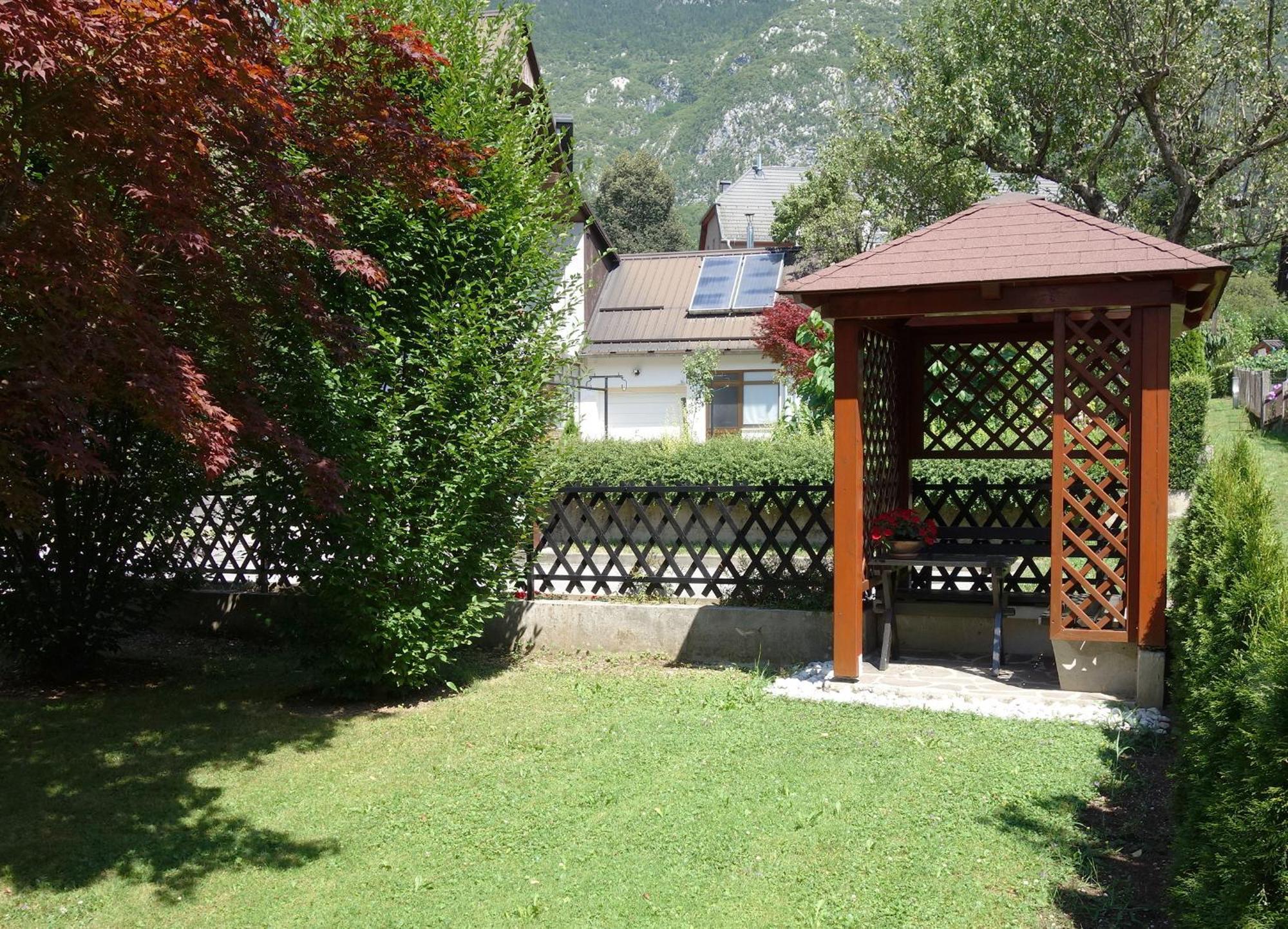 Sobe Vera Bovec Exterior photo